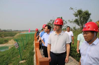 平顶山市生态环境局局长吴跃辉到河南省大地水泥调研安全生产和环境保护工作